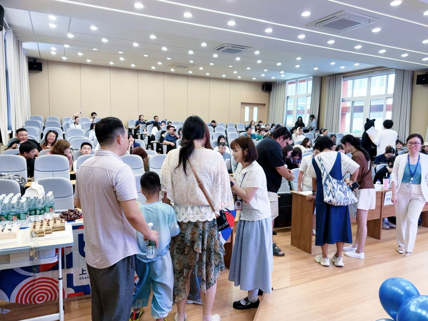 Welcome-week activities for new students